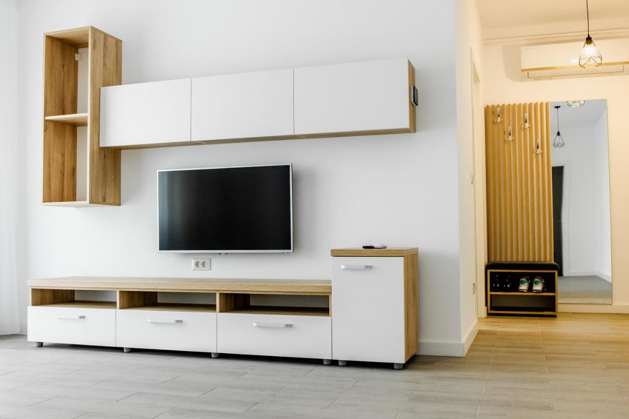 Samplus Central Apartment Craiova Exterior photo